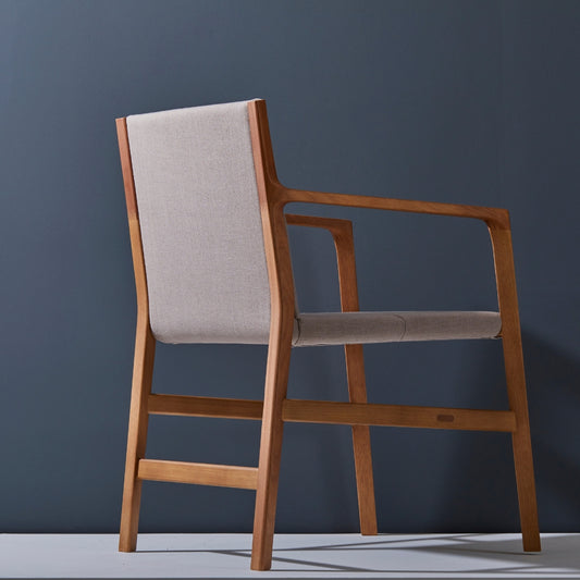 Arrow Chair CR2