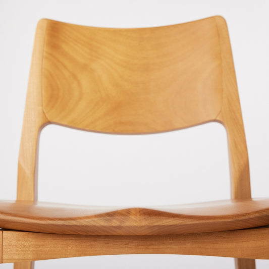 Aurora Chair CA10