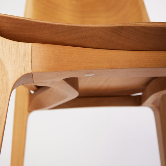 Aurora Chair CA6