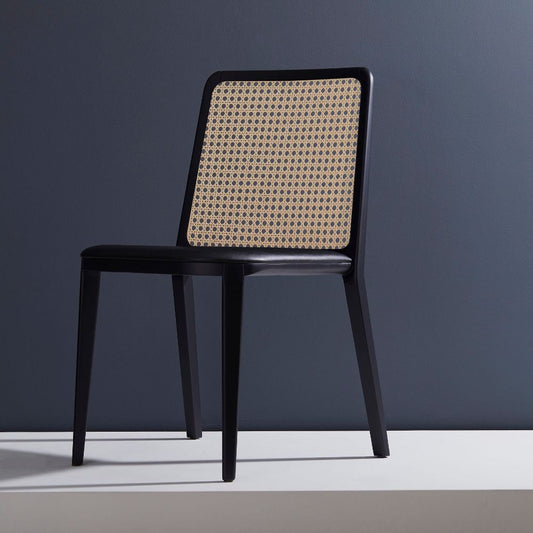 Wing Chair CW11