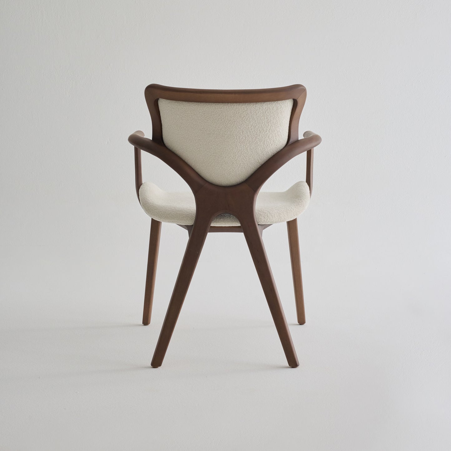 Lotus Chair CL4