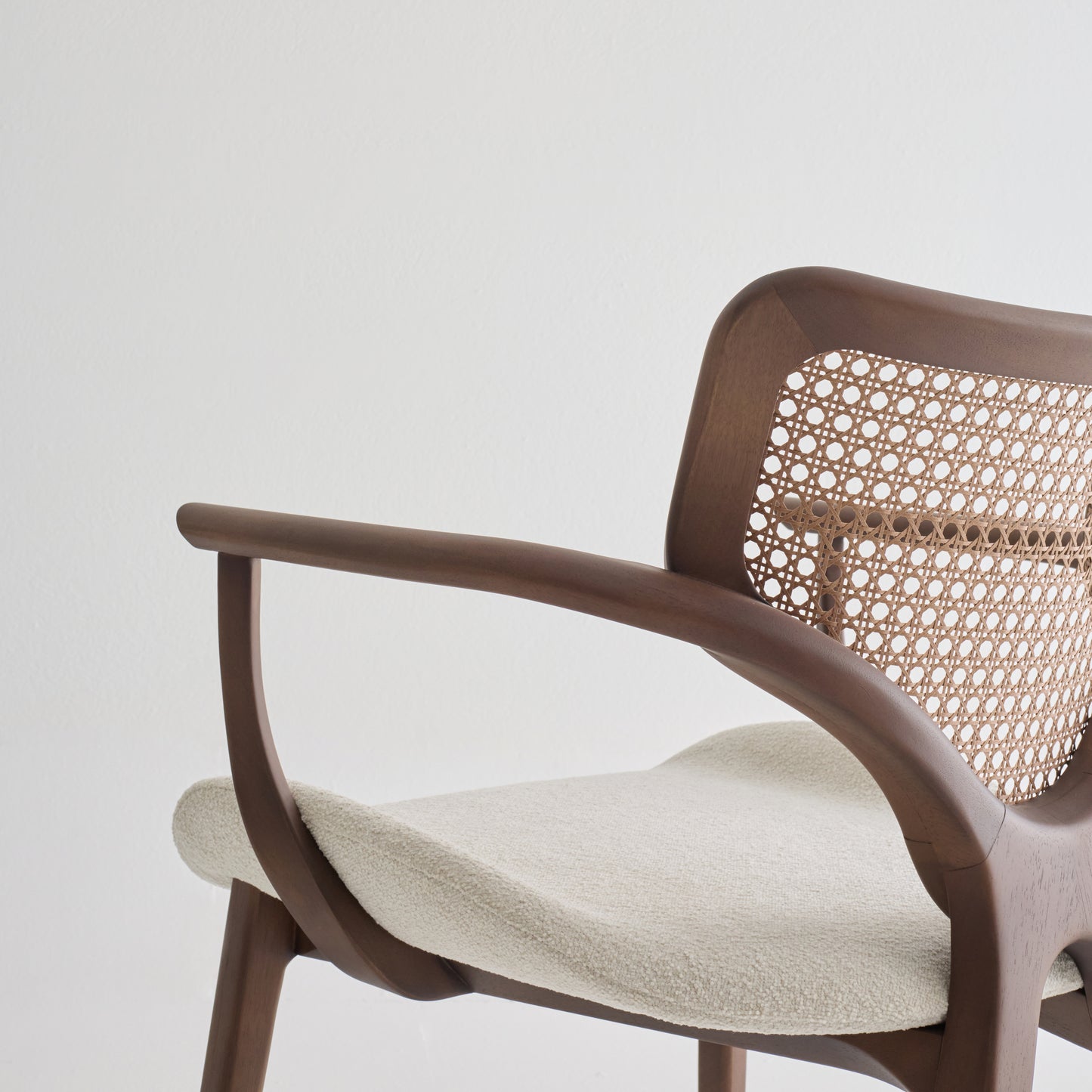 Lotus Chair CL3