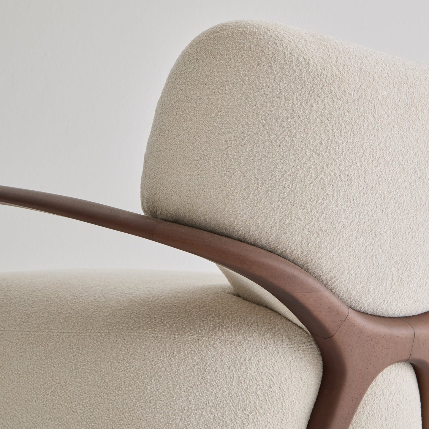 Lotus Armchair AL2