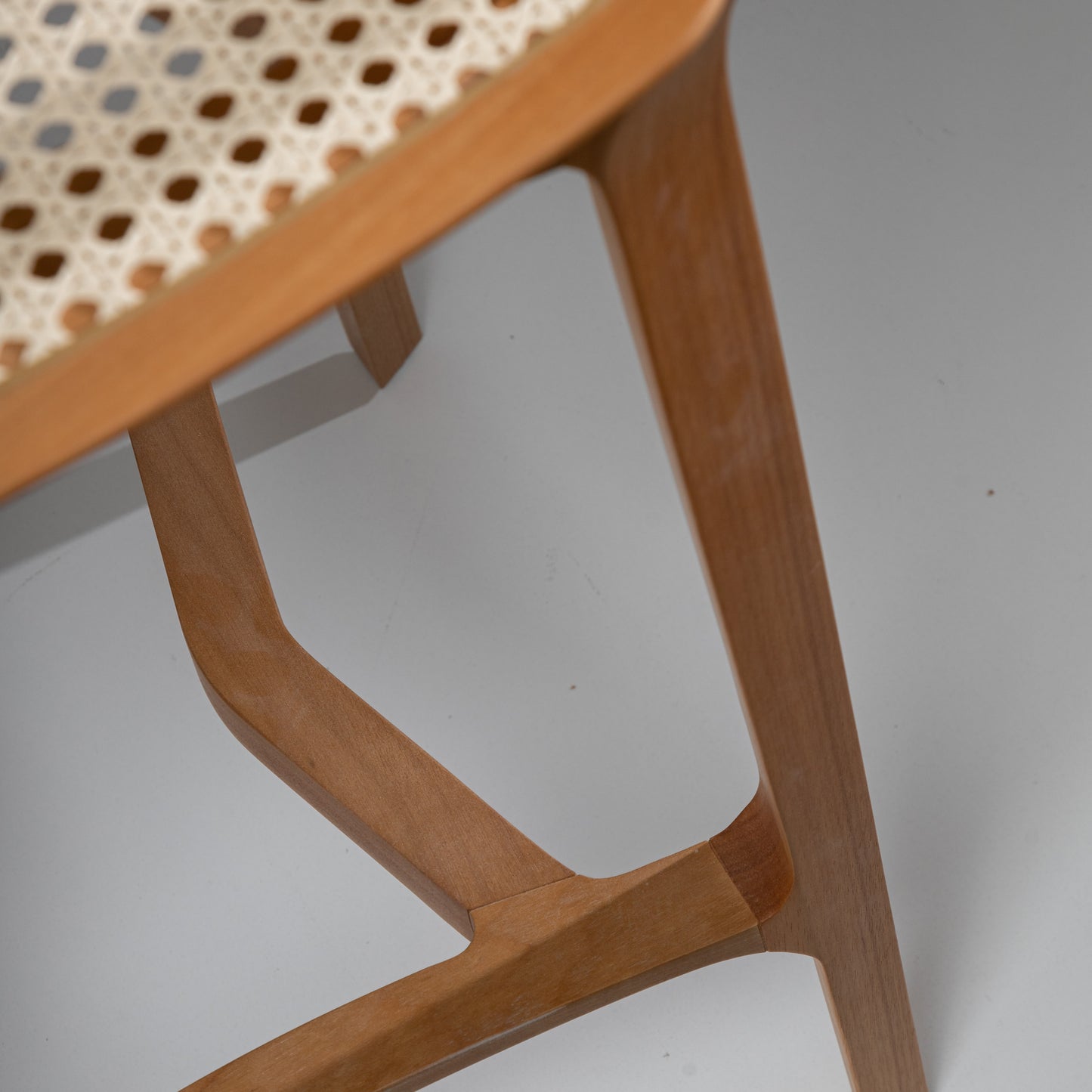 Aurora Stool SA2