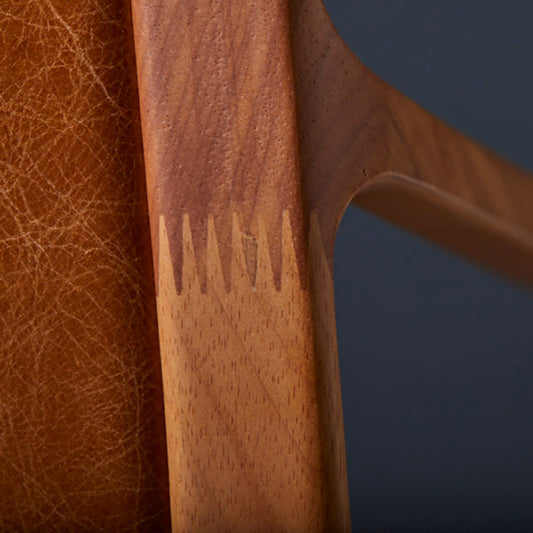Arrow Chair CR1