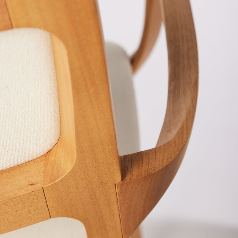 Aurora Chair CA2
