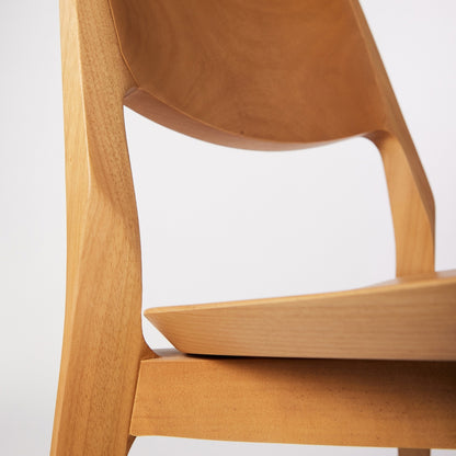 Aurora Chair CA10