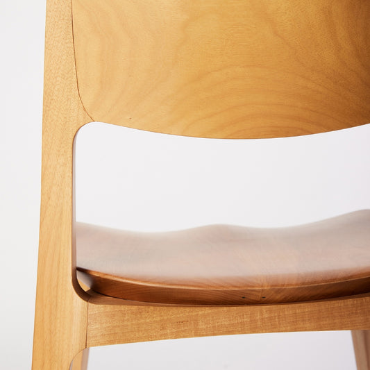 Aurora Chair CA10