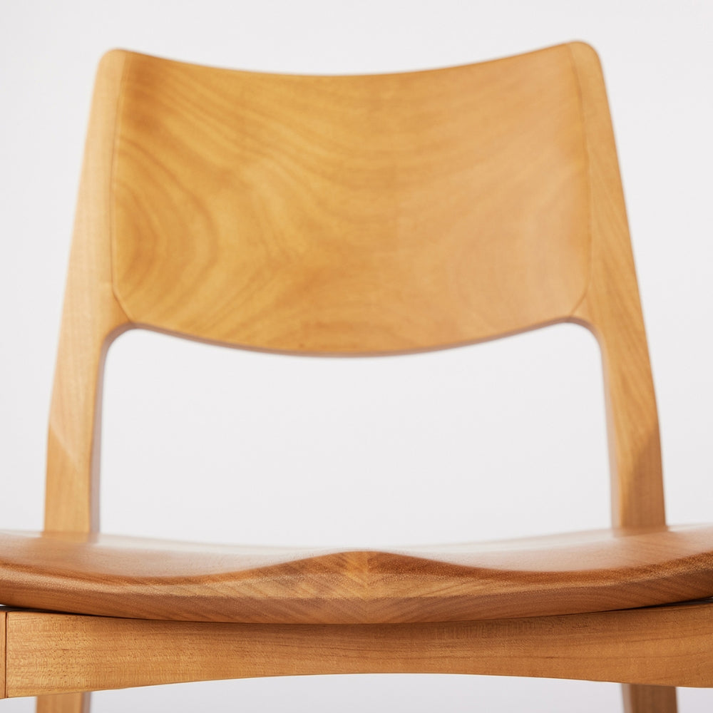 Aurora Chair CA10