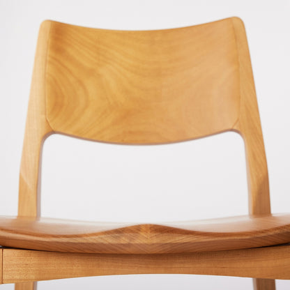 Aurora Chair CA10