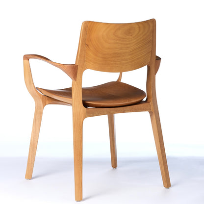 Aurora Chair CA6