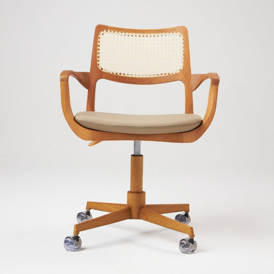 Aurora Office Chair AO1