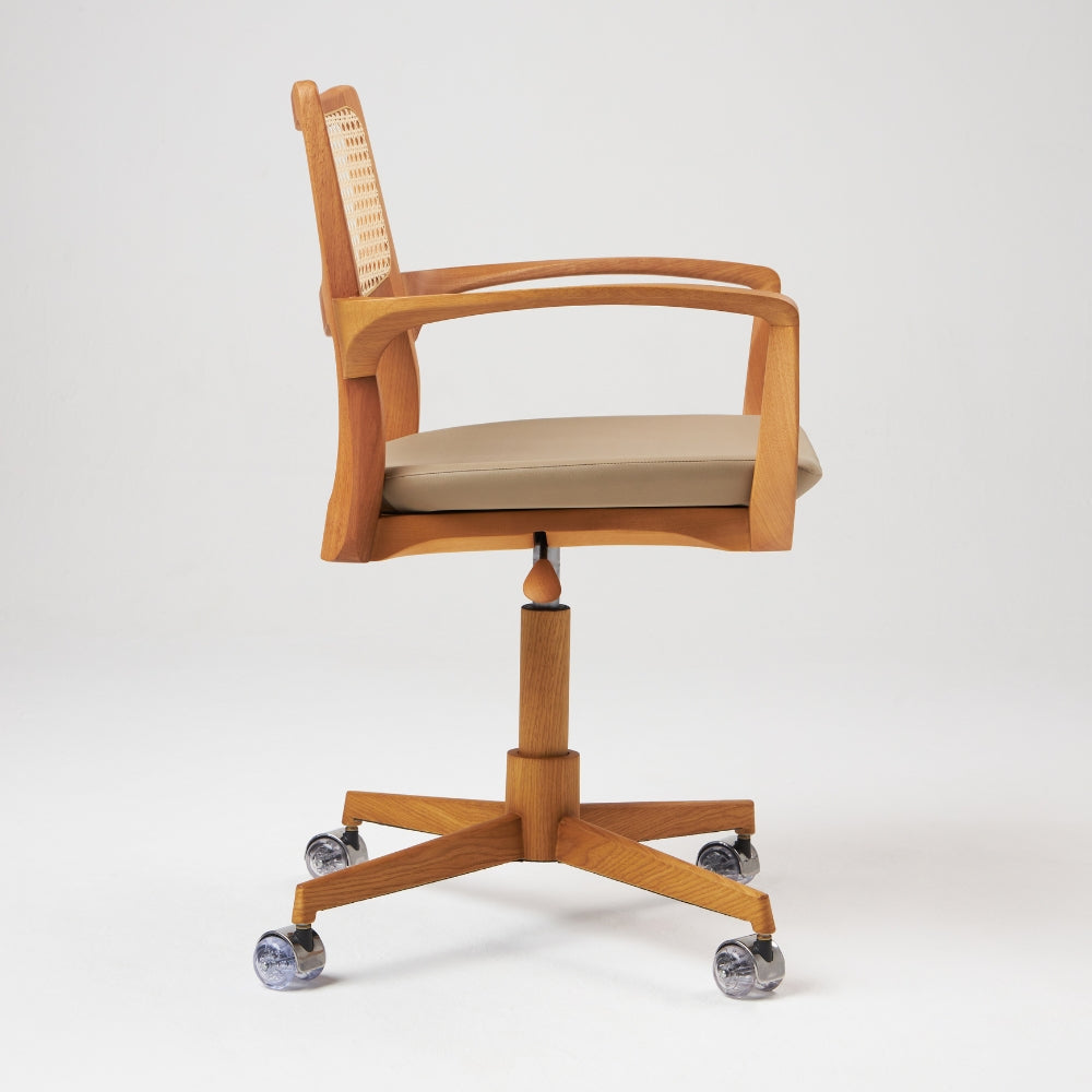 Aurora Office Chair AO1