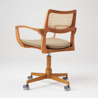 Aurora Office Chair AO1