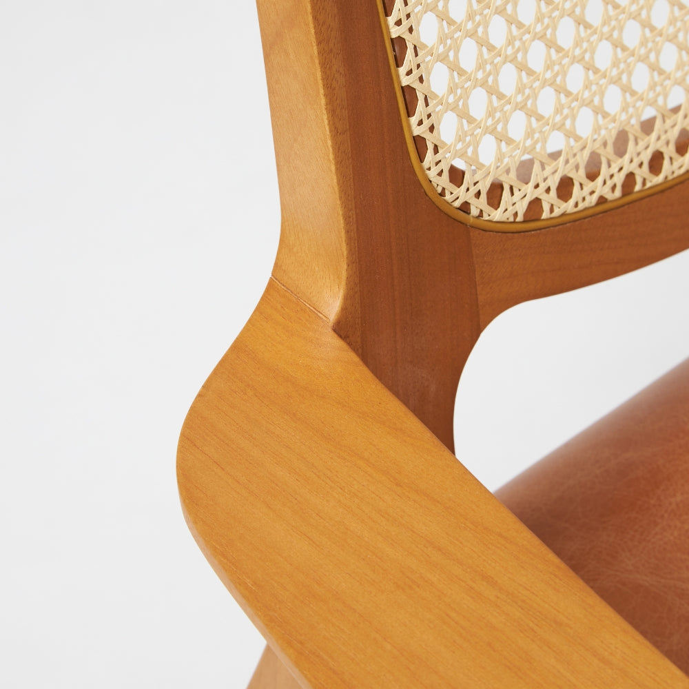 Aurora Armchair AA1