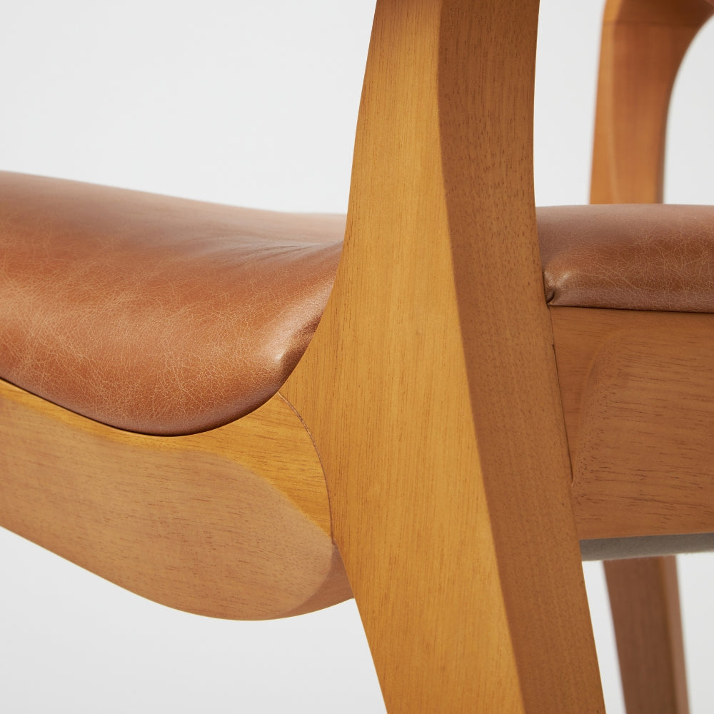 Aurora Armchair AA1
