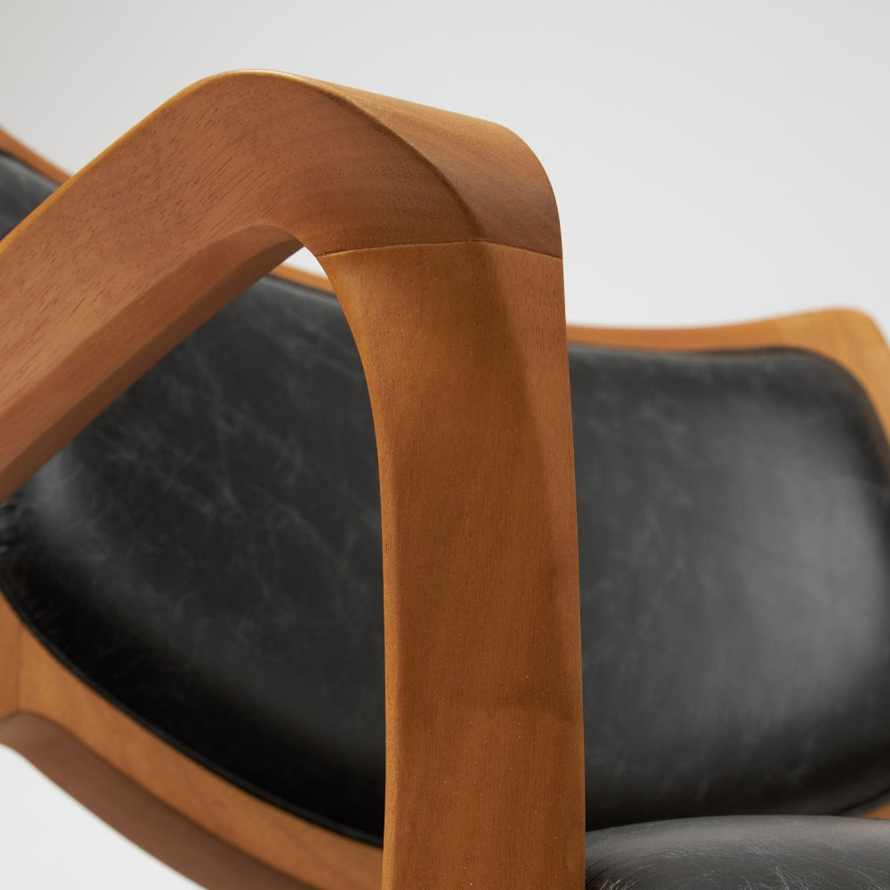 Aurora Armchair AA2