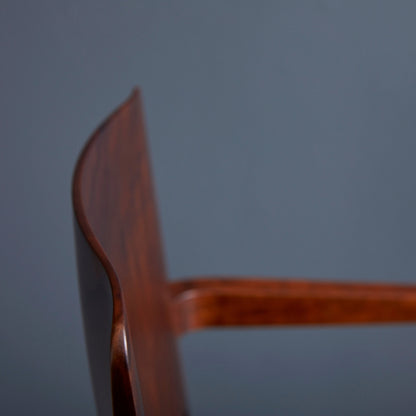 Evo Chair CE6