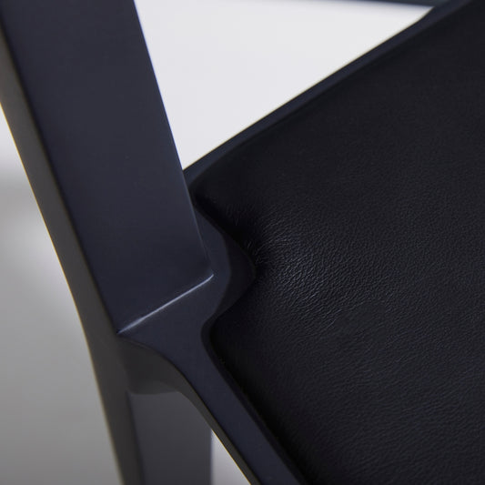 Evo Chair CE7