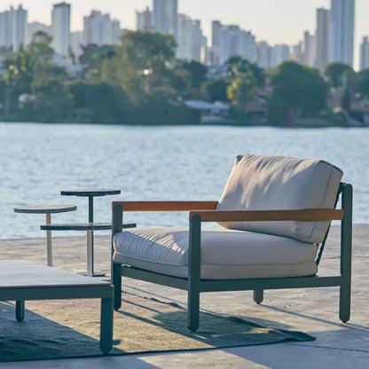 Fence Armchair FE