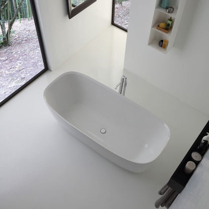 Snug Bathtub