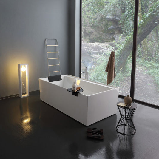 Vogue Bathtub