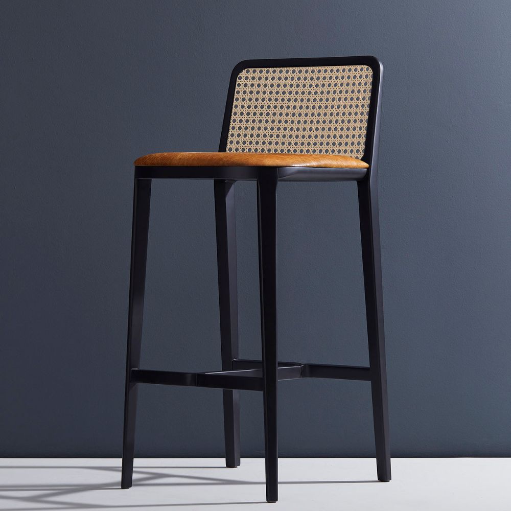 Wing Stool SW2