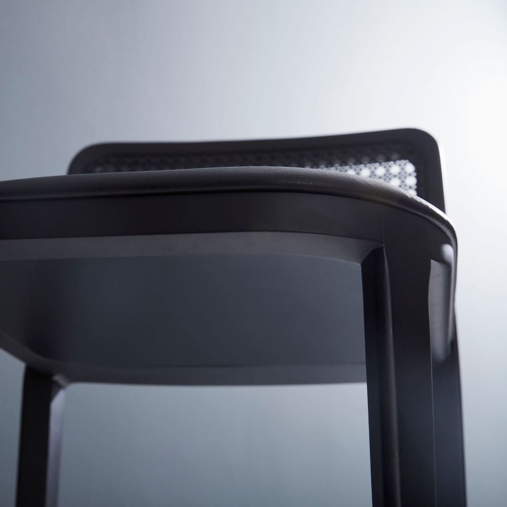 Wing Stool SW2