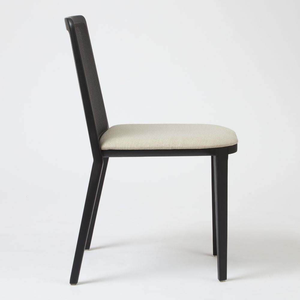 Wing Chair CW13