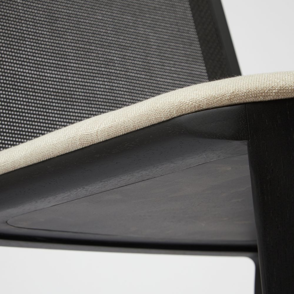 Wing Chair CW13