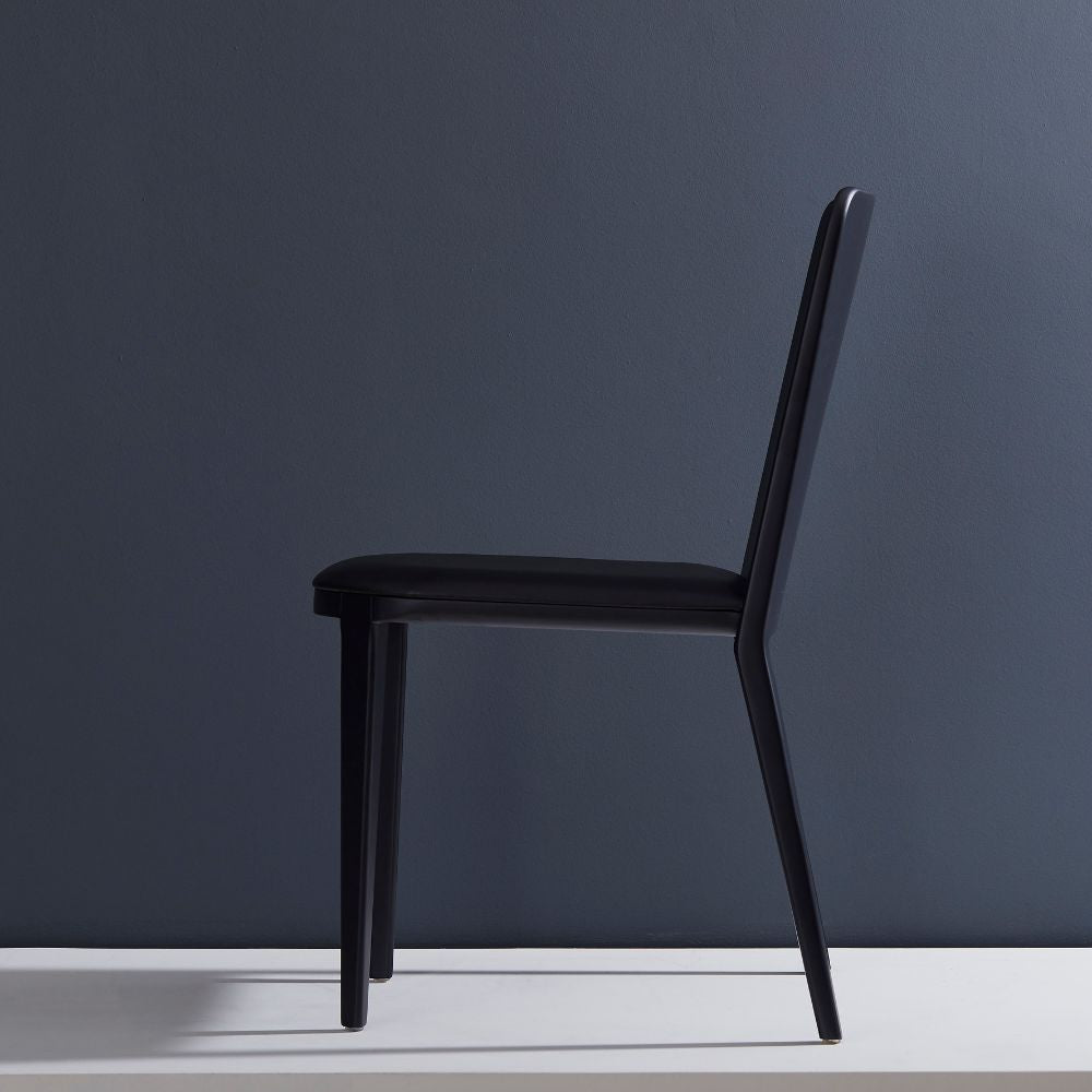 Wing Chair CW7