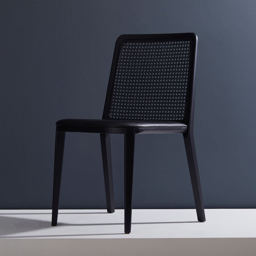 Wing Chair CW9