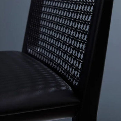 Wing Chair CW11