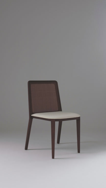 Wing Chair CW12