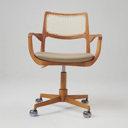 Aurora Office Chair AO1