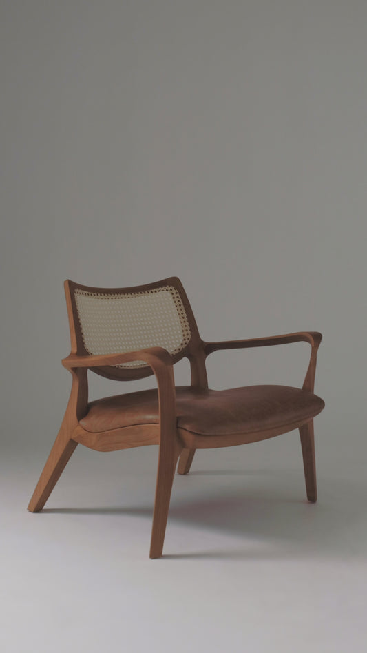 Aurora Armchair AA1